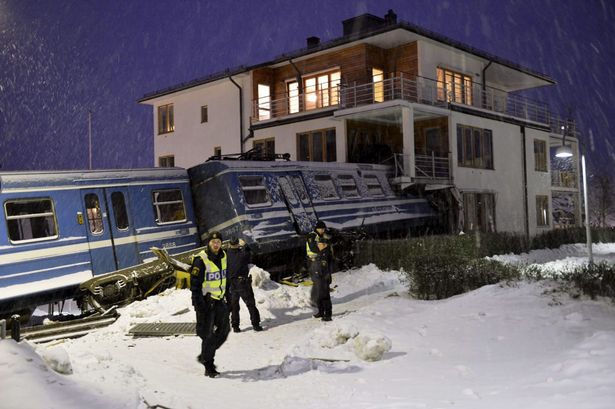 Train+crash+in+Stockholm