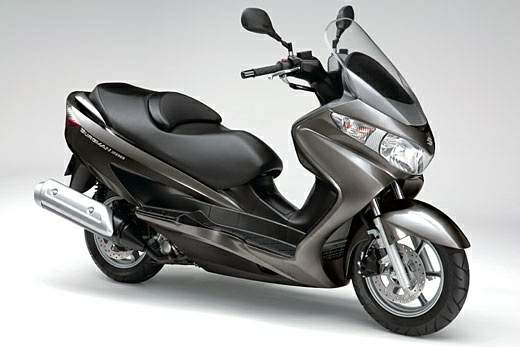 Suzuki%20Burgman125_200.jpg