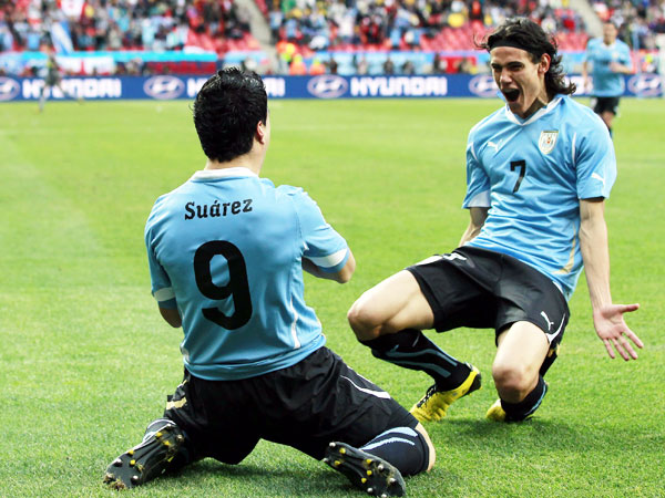 suarez_cavani-1277567424.jpg