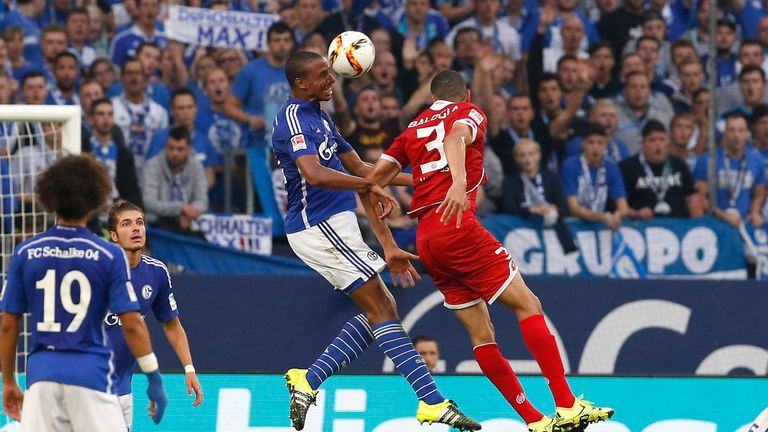 joel-matip-schalke-bundesliga_3396095.jpg