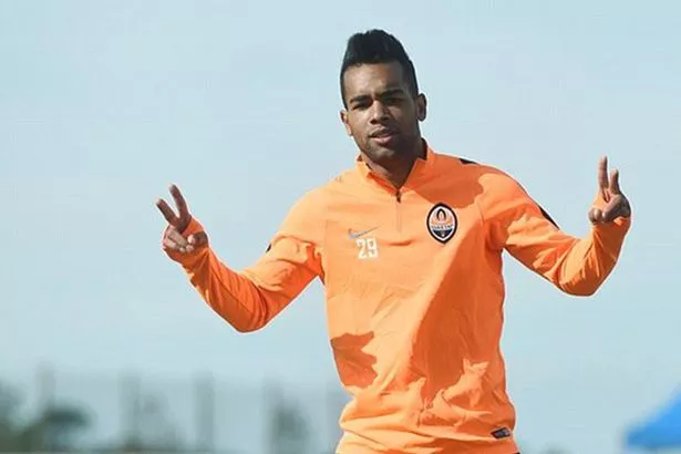 Alex-Teixeira.jpg