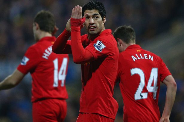 Luis+Suarez+celebrates+his+goal