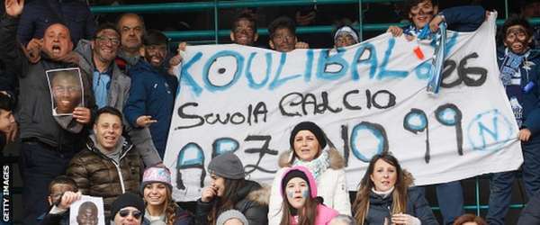 _88149074_napolifans.jpg