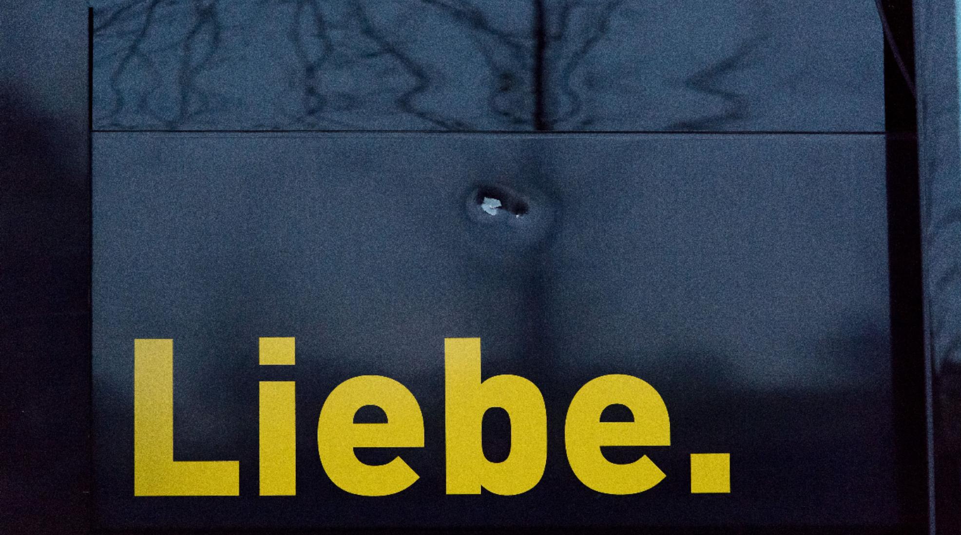mevv7FU.jpg
