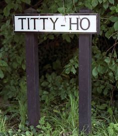 f1edc0781d93c9eac831b924fd6cfad9--funny-town-names-street-names.jpg